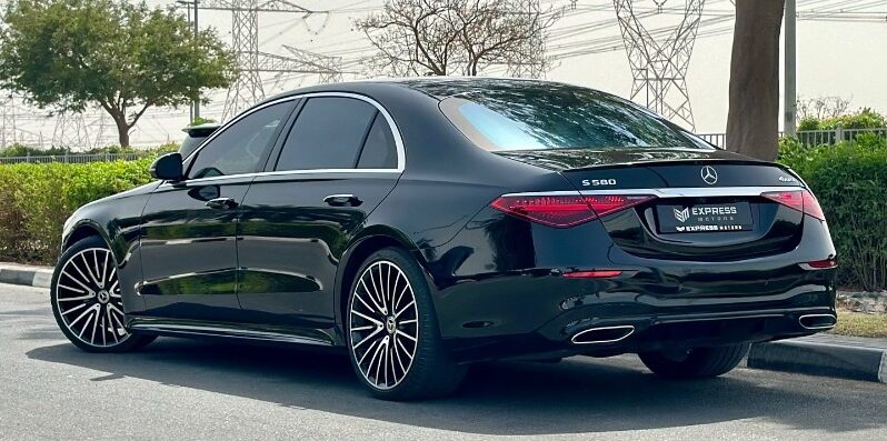 
								Used 2021 Mercedes full									