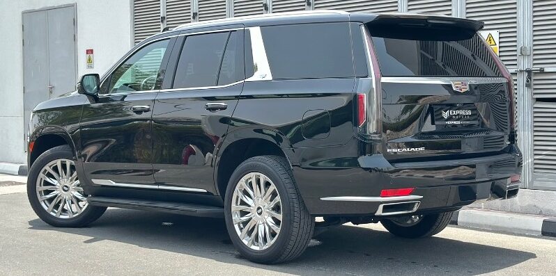 
								Used 2023 CADILLAC full									