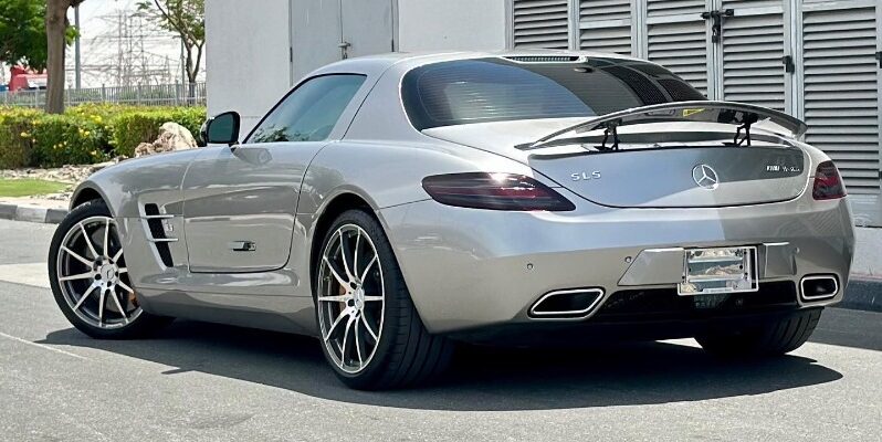 
								Used 2011 Mercedes full									