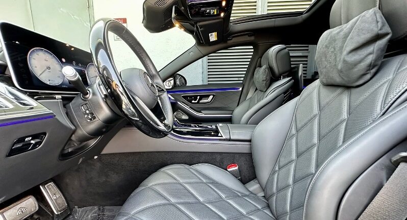 
								New 2023 Mercedes full									