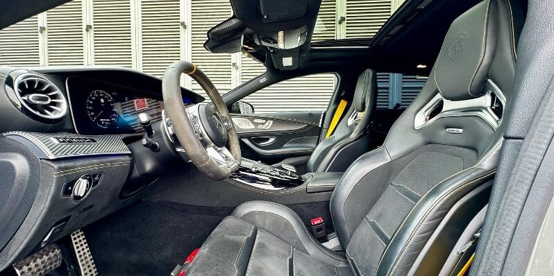 
								Used 2019 Mercedes full									