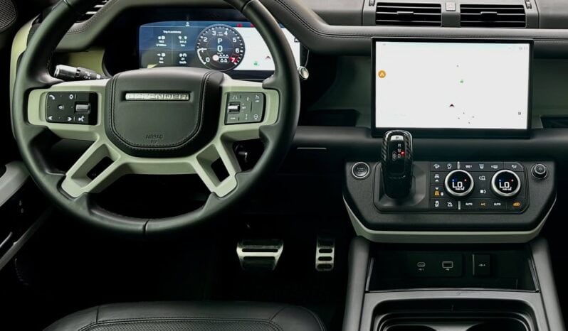 
								Used 2022 RANGE ROVER full									